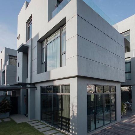 Lavanya H Villa 12A Luxury Bungalow With Private Swimming Pool H 豪华泳池别墅 Pantai Cenang  Eksteriør bilde